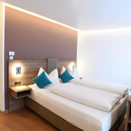 Westside 3* Munich