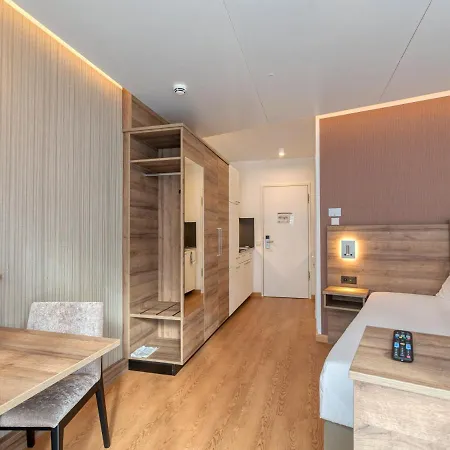 Westside Hotel 3*
