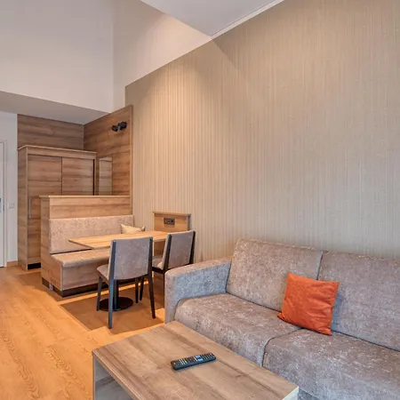 Hotel Westside 3*